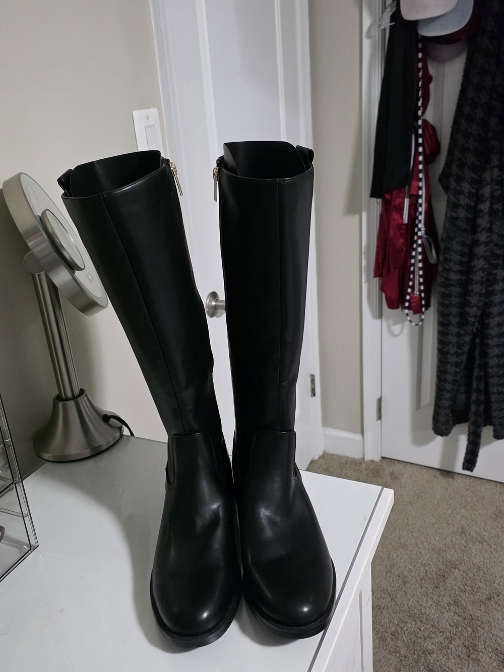 NEW Tommy Hilfiger Black Knee-High Riding Boots – Women's Size 10